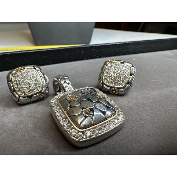 two tone Rhinestone, Paved, Magnetic Clasp, pendant & With Matching Earrings Set - Picture 4 of 15